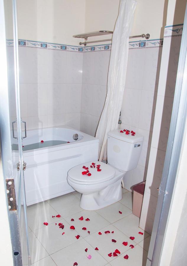 Queen 7 Hotel На Транг Екстериор снимка
